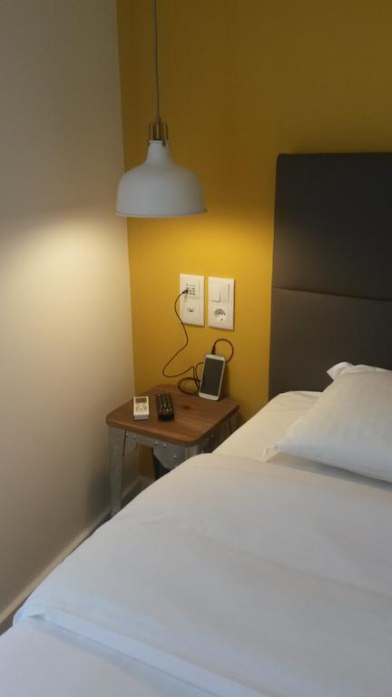 Aveiro Rossio Bed & Breakfast Bagian luar foto